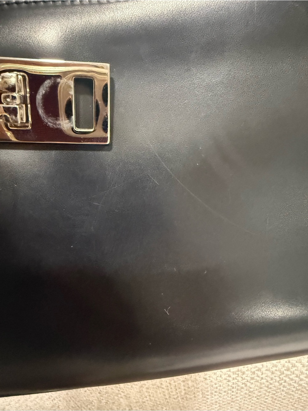 Ferragamo Classic Black Leather Shoulder Bag - Picture 13 of 13